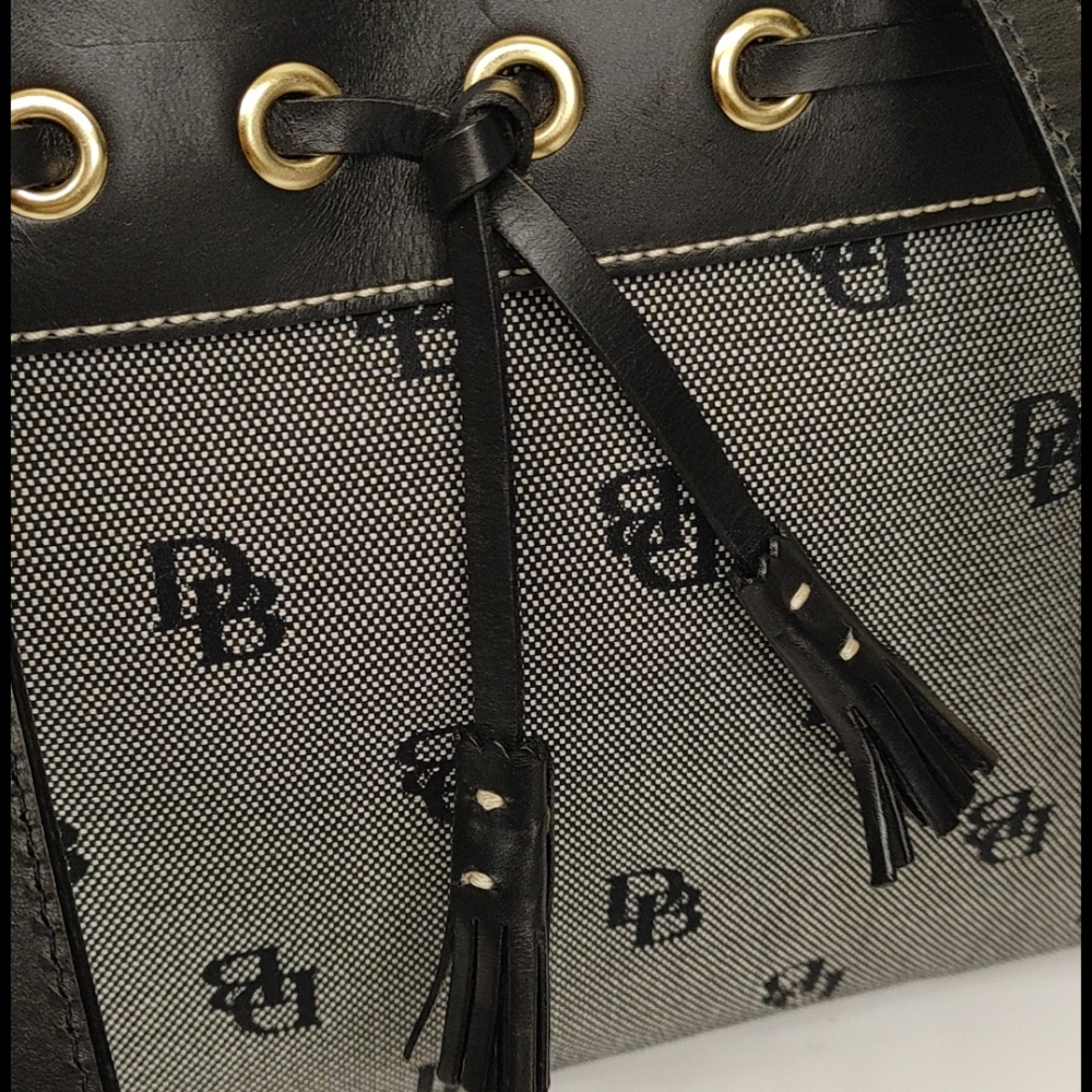 Nwt Dooney & Broke Grey Db Signature Logo Bag - image 2